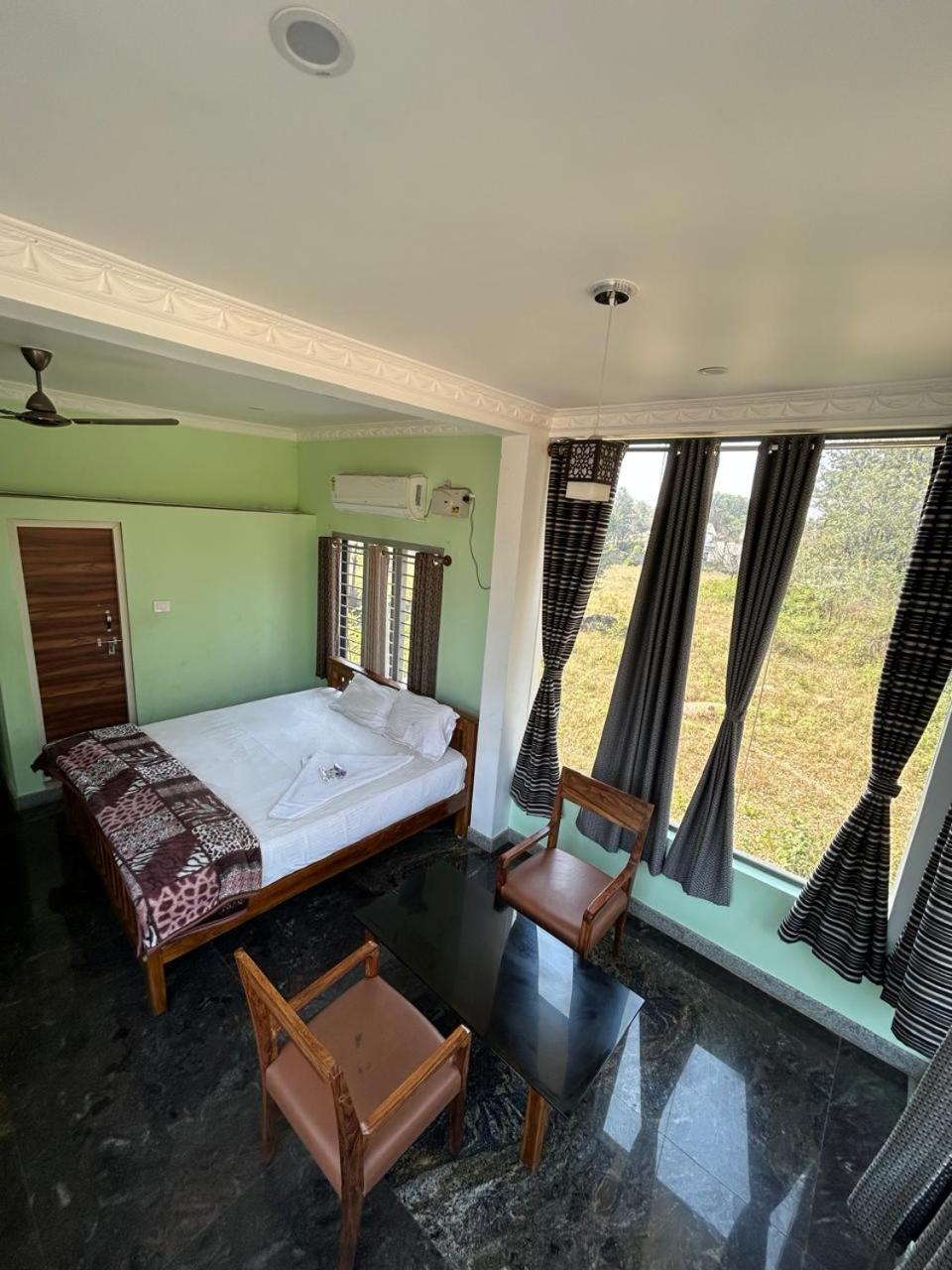 Yelagiri Goldhill Resort Exterior photo